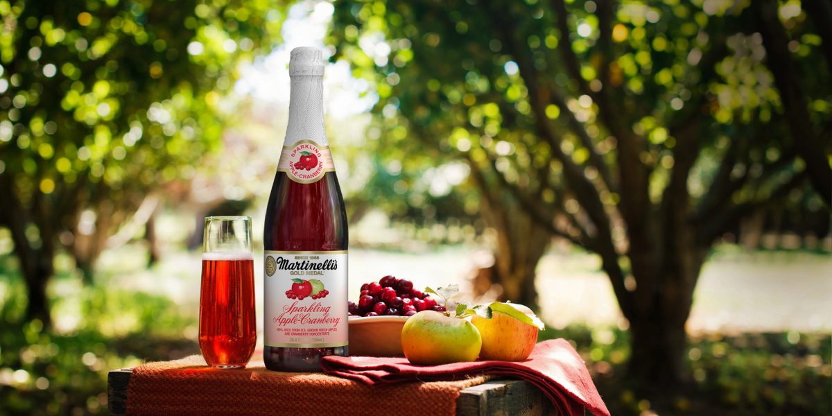 Sparkling Apple-Cranberry Juice - Sparkling Juices - S. Martinelli & Co