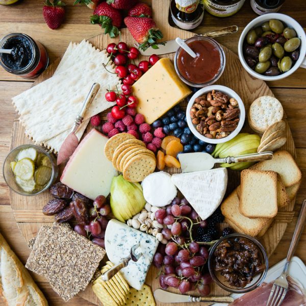 How to Build an Epic Cheese Board - S. Martinelli & Co.